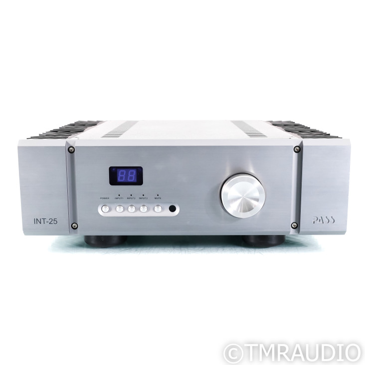 Pass Labs INT-25 Stereo Integrated Amplifier (1/3)