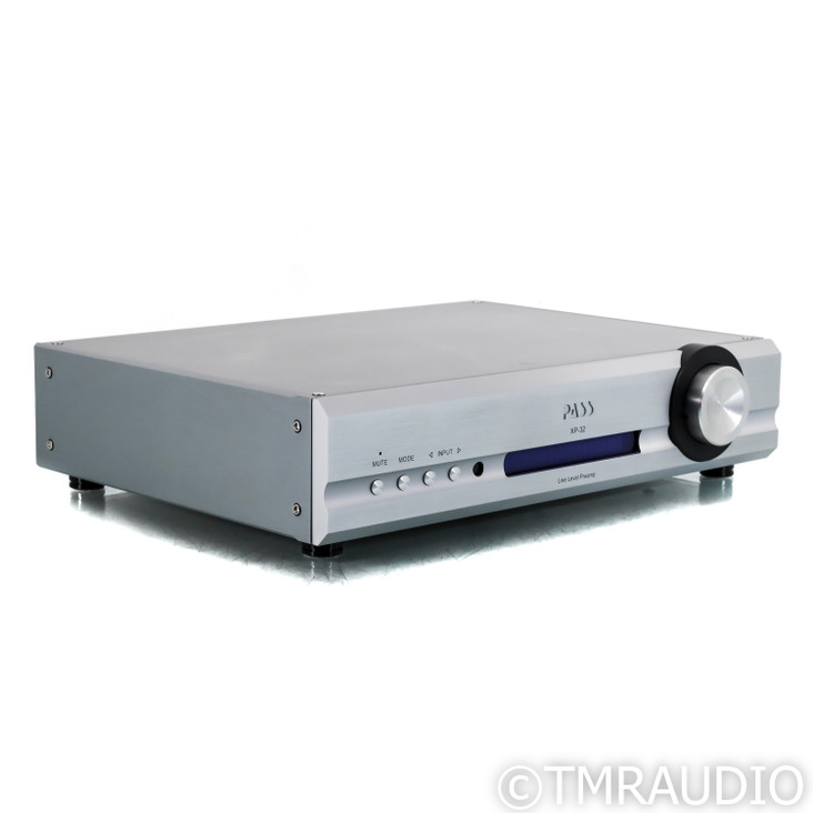 Pass Labs XP-32 Stereo Preamplifier