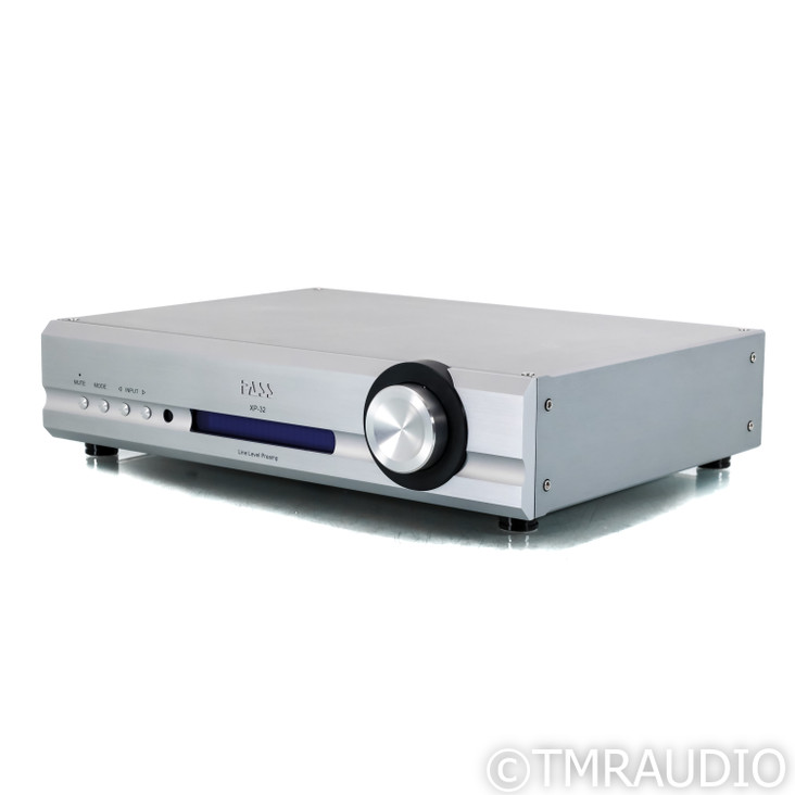 Pass Labs XP-32 Stereo Preamplifier
