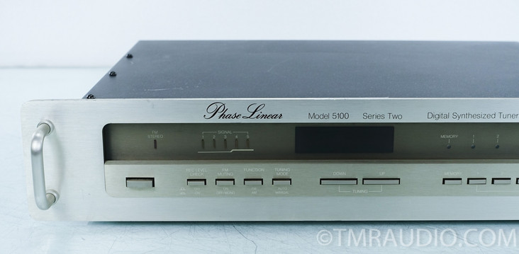 Phase Linear Model 5100 AM / FM Tuner