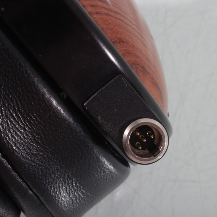 Audeze LCD-XC Closed Back Headphones; Bubinga