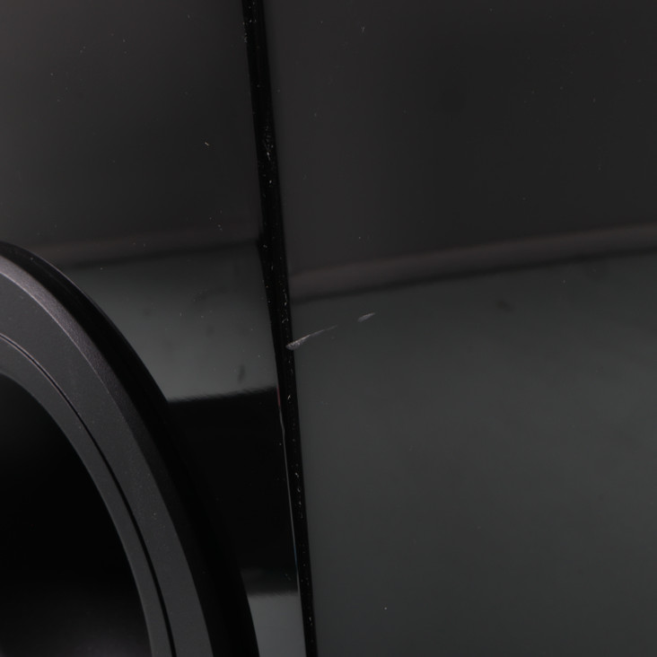 KEF R3 Meta Bookshelf Speakers; Gloss Black Pair