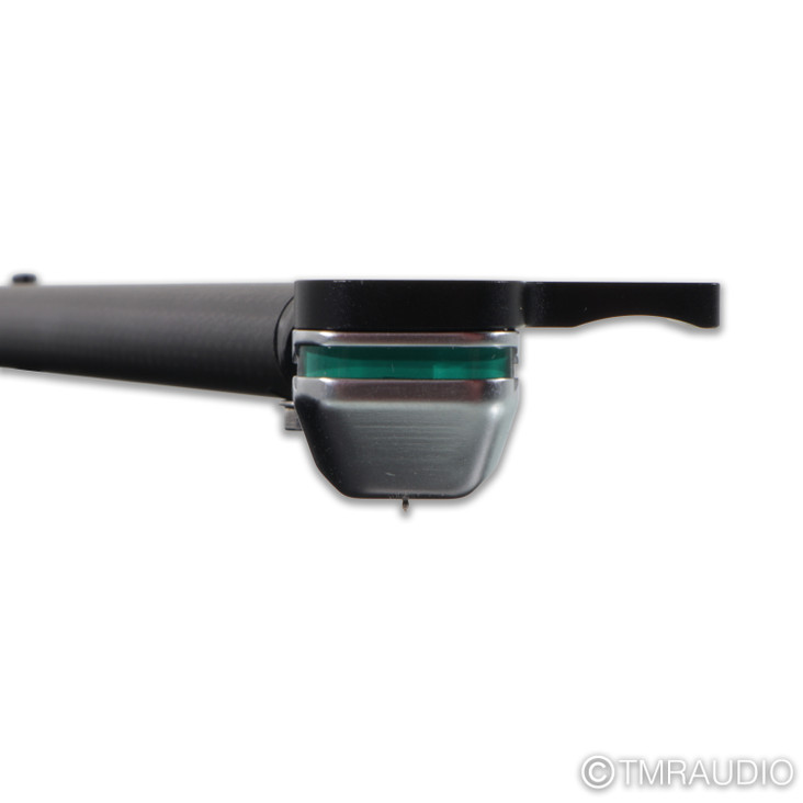 Clearaudio Signature Belt Drive Turntable; DS Audio E1 Cartridge / D3 Equalizer