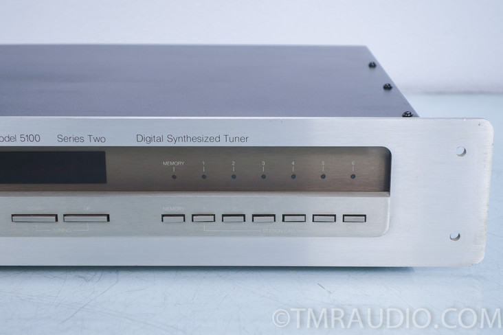 PHASE LINEAR 5100 SERIES II DIGITAL SYNTHESIZED TUNER