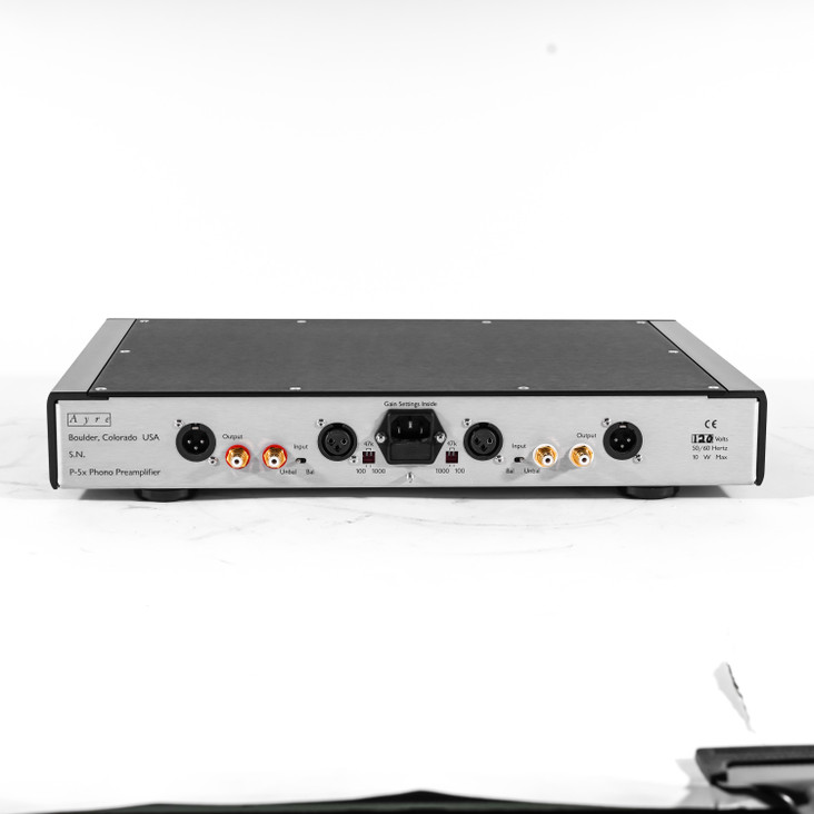 Ayre Acoustics P-5xe MM / MC Phono Preamplifier (1/2)