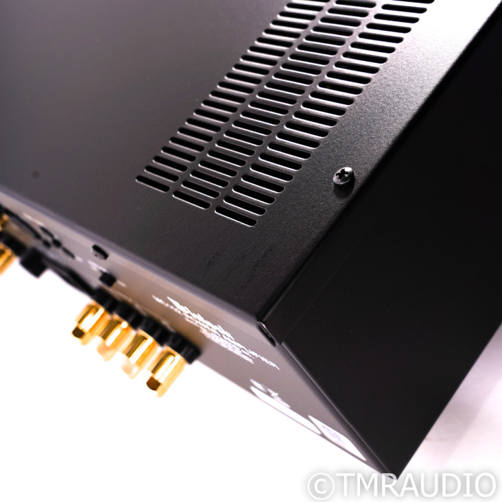 McIntosh MC152 Stereo Power Amplifier (1/4)