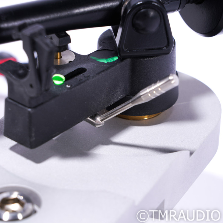 Clearaudio Solution Belt Drive Turntable; Virtuoso MM Cartridge