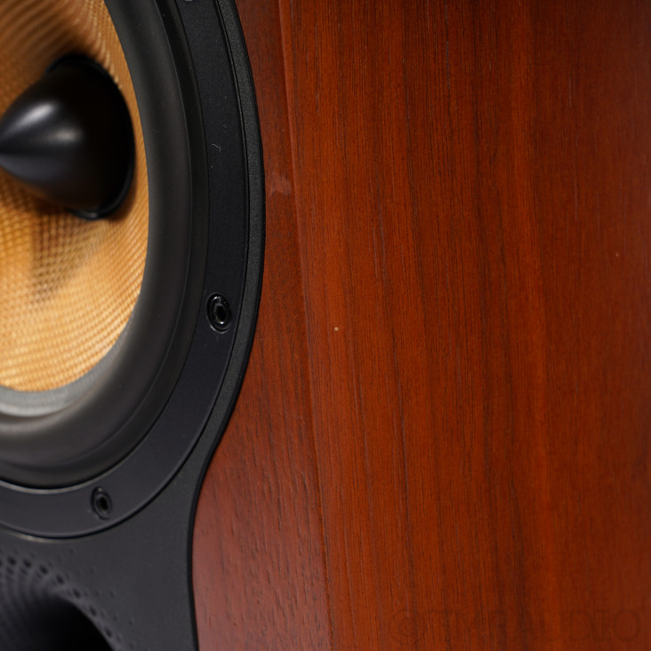 Bowers & Wilkins 805S Bookshelf Speakers; Cherrywood Pair