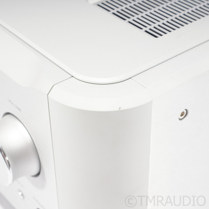 Esoteric Audio F-05 Stereo Integrated Amplifier; MM / MC Phono (1/0)