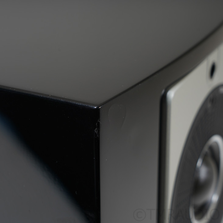 DALI Rubicon 2 Bookshelf Speakers; Black Pair