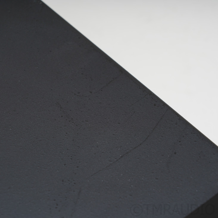 McIntosh MR85 AM / FM Tuner