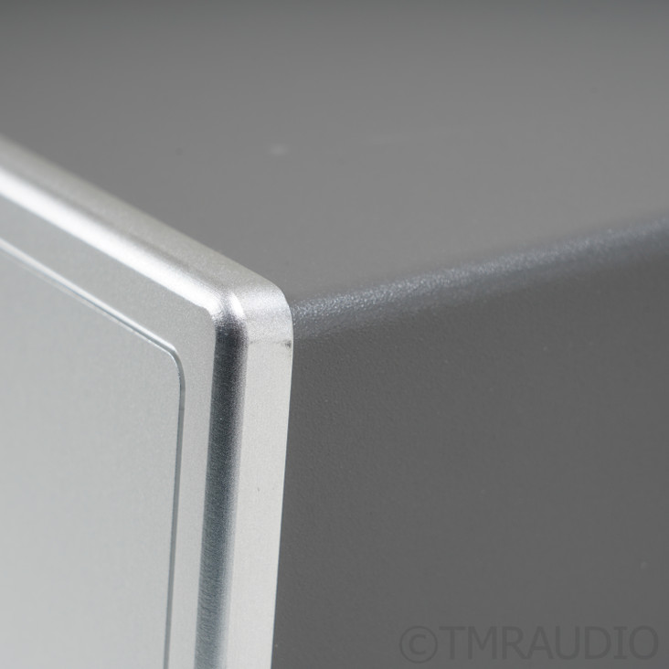 Shunyata Research Typhon T2 Power Conditioner (1/4)