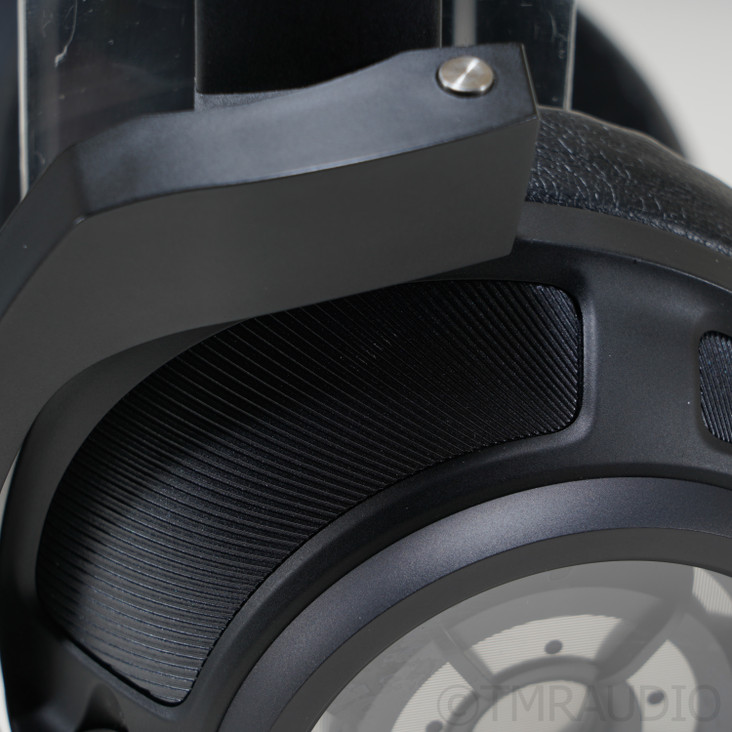 Sennheiser HD820 Closed Back Headphones