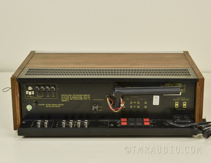 Pioneer SX-650 Vintage AM / FM Stereo Receiver