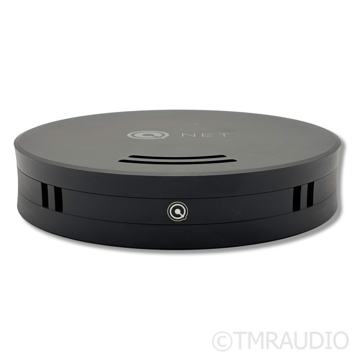 Nordost QNET Network / Ethernet Switch; w/ QNET Stand