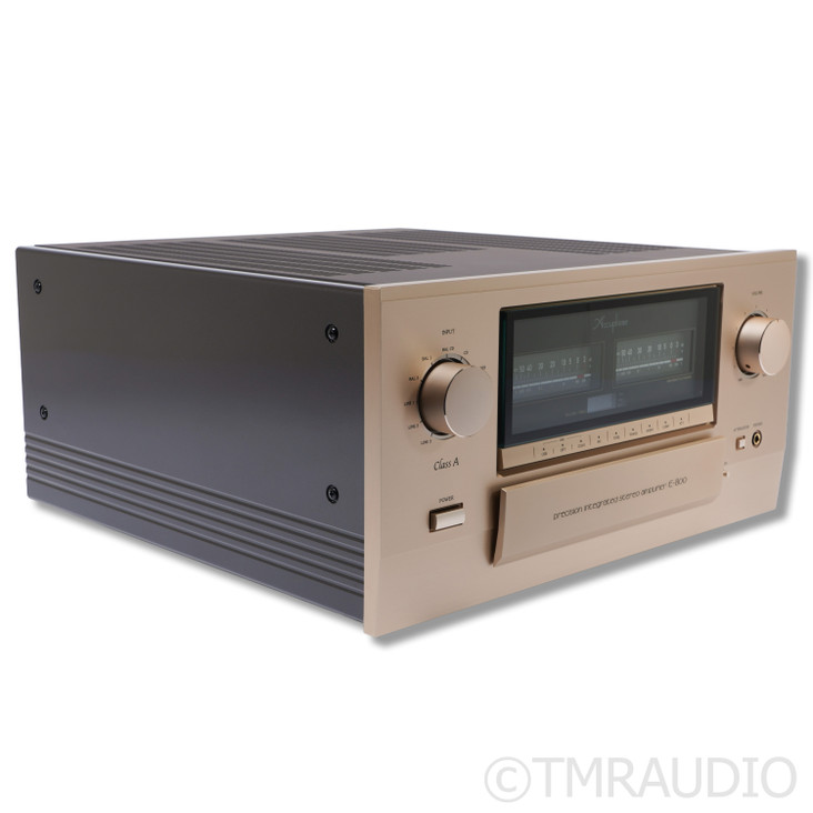 Accuphase E-800 Stereo Integrated Amplifier; DAC-60; MC / MM Phono (Door Ajar)