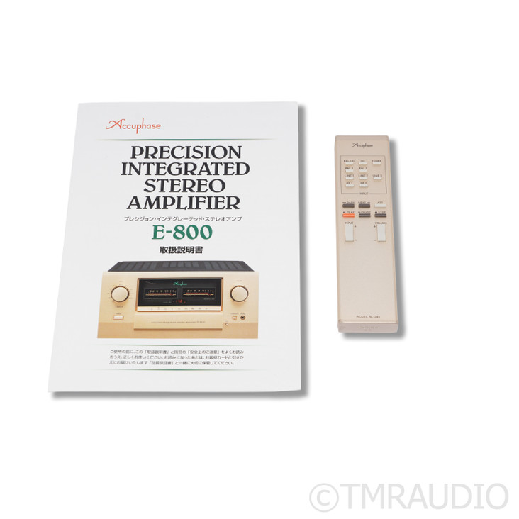 Accuphase E-800 Stereo Integrated Amplifier; DAC-60; MC / MM Phono (Door Ajar)