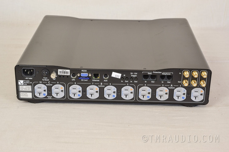 PS Audio PowerPlay IPC-8000 Audiophile Power Conditioner