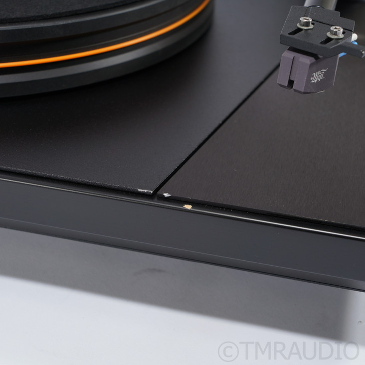 MoFi Electronics UltraDeck Belt-drive Turntable with Mofi Master Tracker MM Cartridge