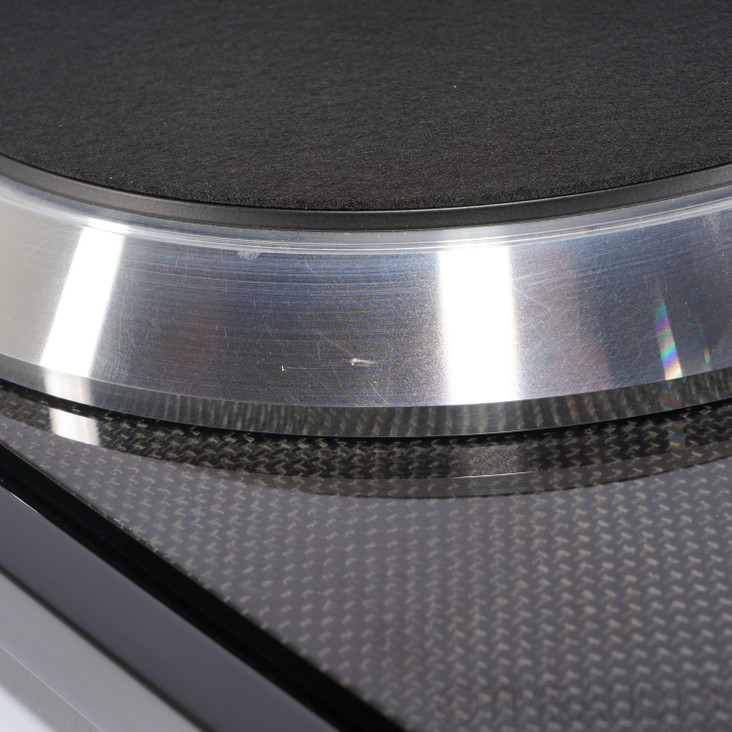 E.A.T. C Sharp Belt-Drive Turntable with Hana SL MC Cartridge