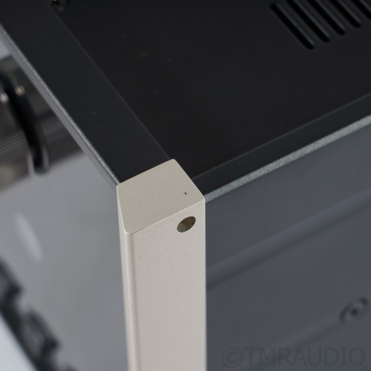 McIntosh MX122 Multi-Channel Processor; MM Phono