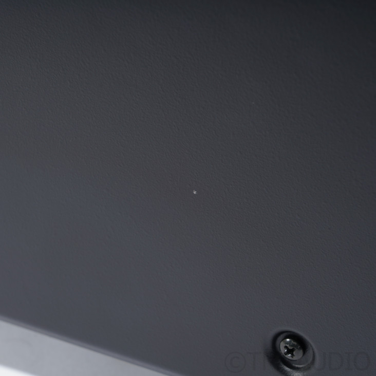 McIntosh C2200 Stereo Tube Preamplifier w/MM Phono Stage