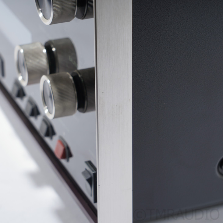 McIntosh C2200 Stereo Tube Preamplifier w/MM Phono Stage