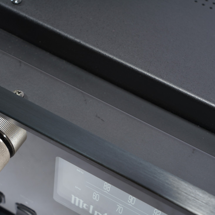 McIntosh MR88 AM / FM / XM / HD Tuner