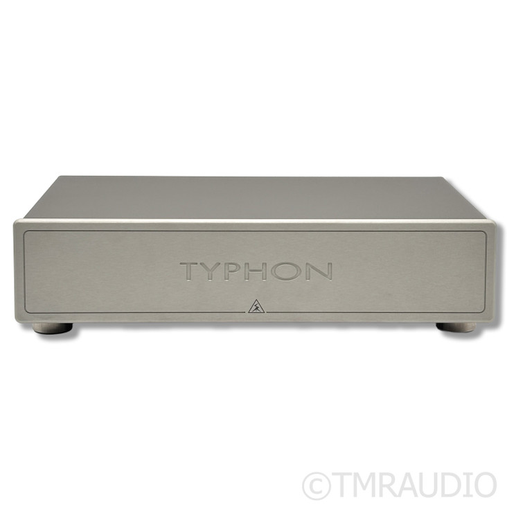 Shunyata Research Typhon T30 AC Power Distributor