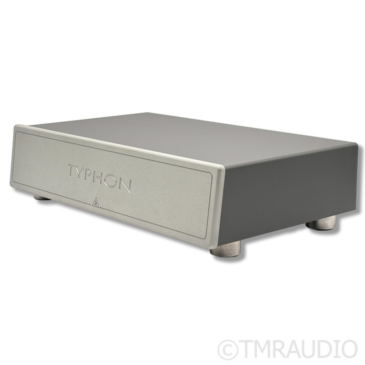 Shunyata Research Typhon T30 AC Power Distributor