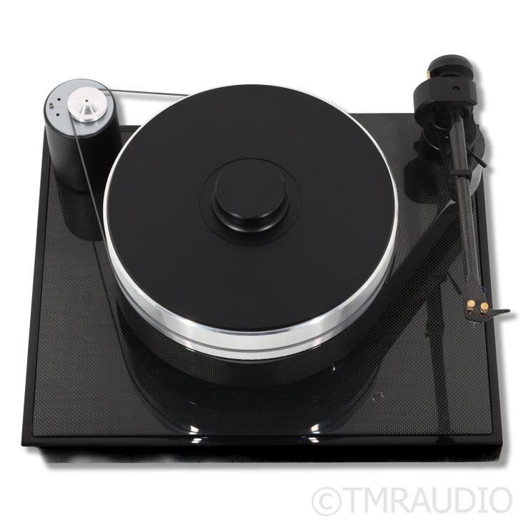 Pro-Ject RPM 10 Carbon Belt Drive Turntable; Stradivarius V2 MC Cartridge