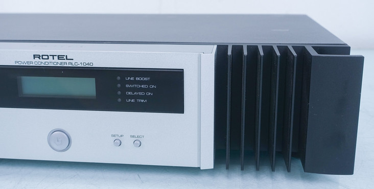 Rotel RLC-1040 AC Line Conditioner / Surge Protector