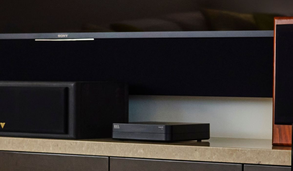 REL Airship Direct Wireless Transmitter in listening room, with other componetns