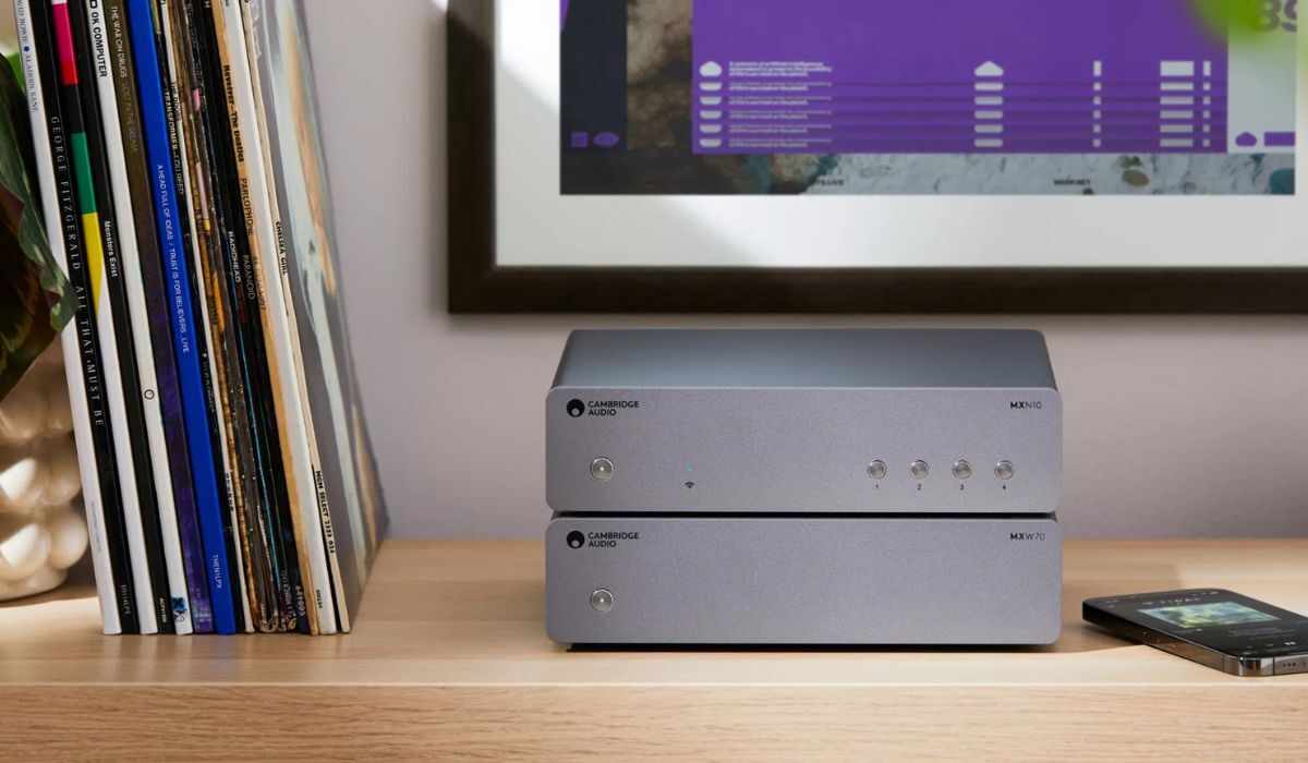 Cambridge MXW70 Compact 70W Power Amplifier in listening room with sCambridge MXN10 streamer and record collection