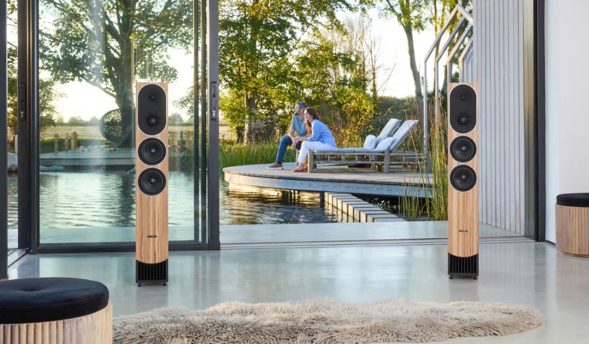 PMC prophecy9 Floorstanding Speakers, lifestyle photo in elegant living room