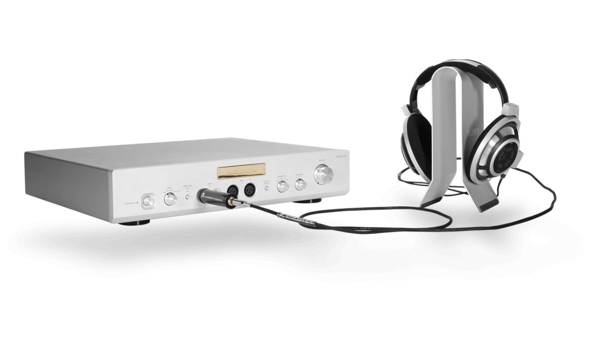Synergistic Research Atmosphere Headphone Cable with Sennheiser Headphones and Amplifier