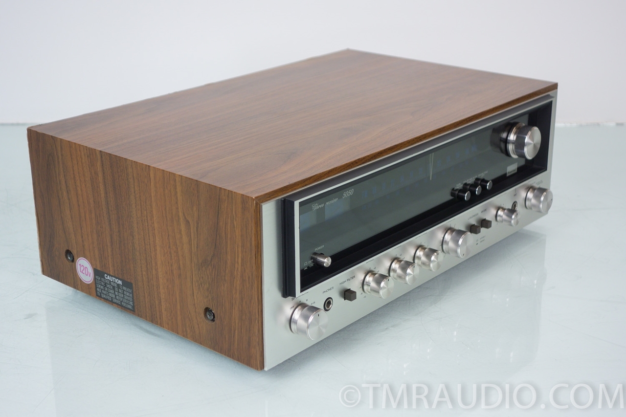 Rare ampli-tuner Sansui 5050 des années 70/80 - Photo, audio & vidéo Rare ampli-tuner Sansui 5050 des années 70/80 - Photo, audio & vidéo