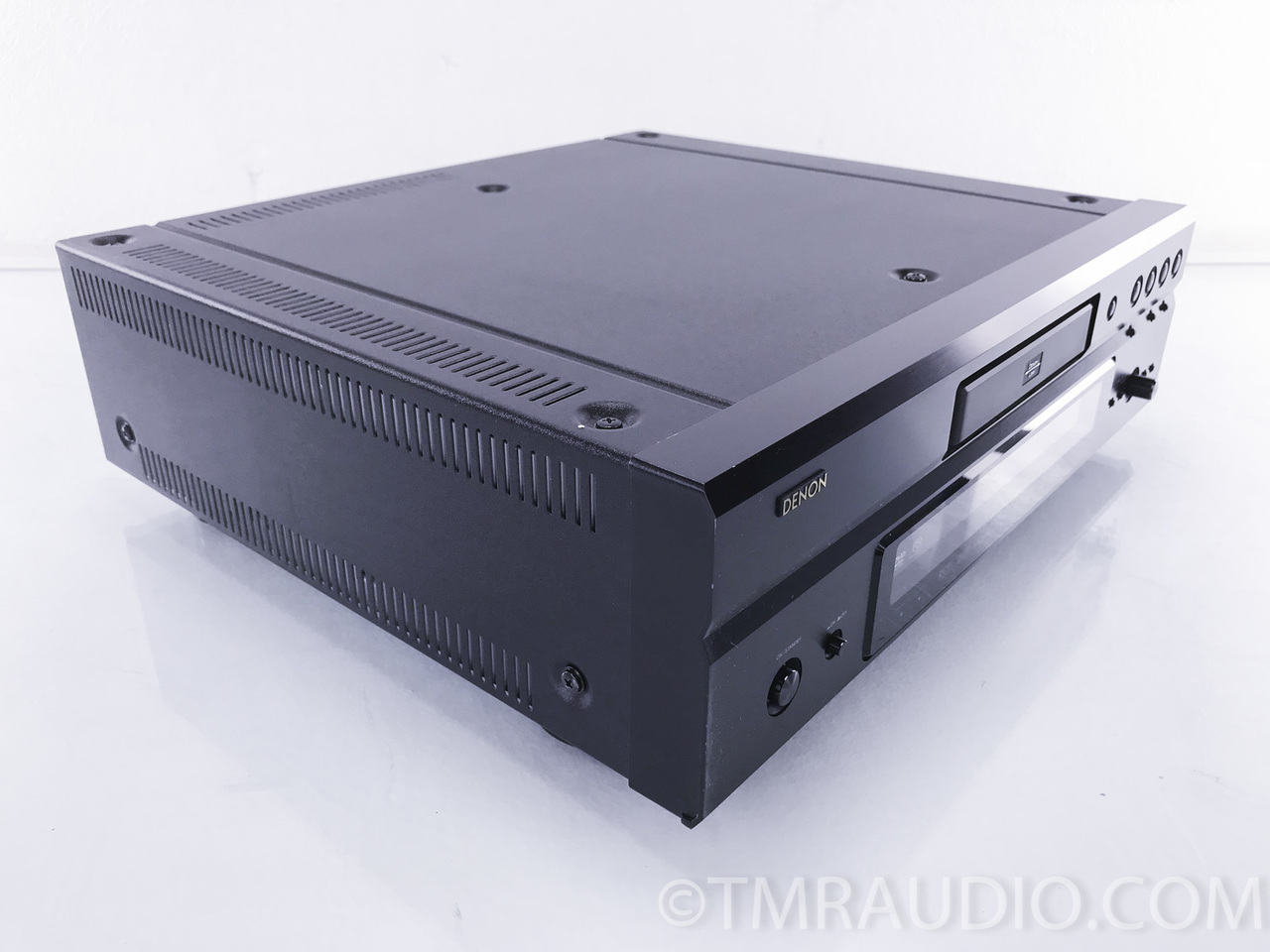 Denon DVD 3910 Universal / CD / SACD Player; DVD3910 - The Music Room