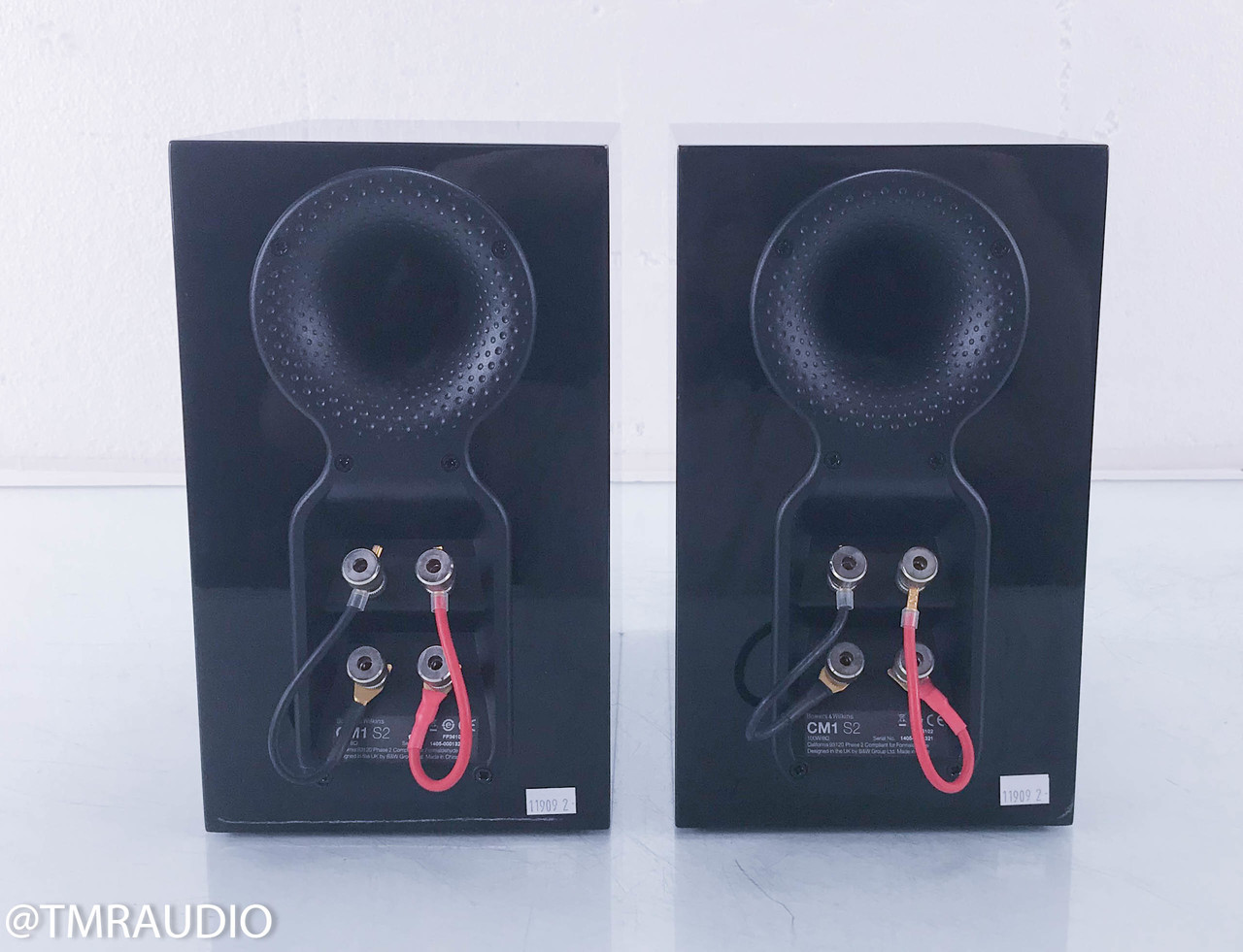 Bowers & Wilkins  CM1 S2  ブラック ペア B&W CM1 S2 Bookshelf Speakers; Piano Black Pair - The Music Room