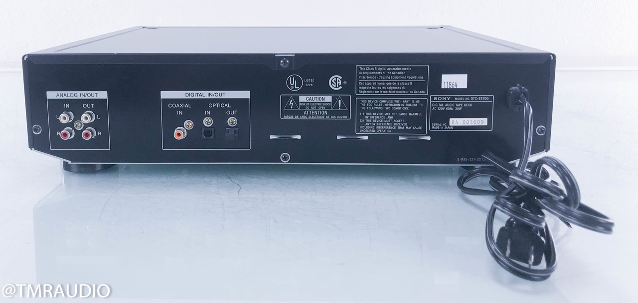 SONY DTC-ZE700 ジャンク Sony DTC ZE700 DAT Digital Audio Tape Deck Player Recorder