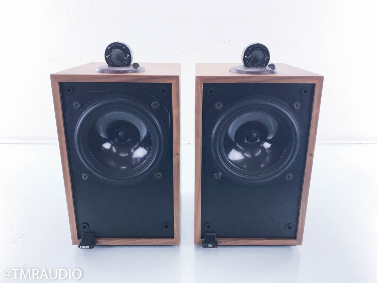 B&W DM17 Limited Bookshelf Speakers