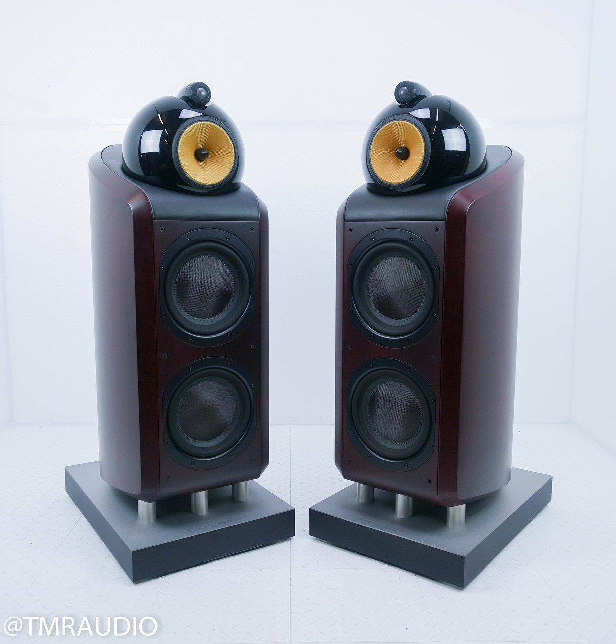 B&W Nautilus 800 Floorstanding Speakers