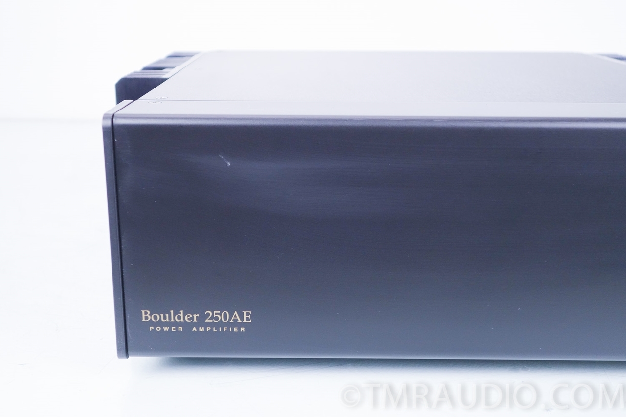 Boulder 250AE Amplifier; Pair Mono (or stereo) Power