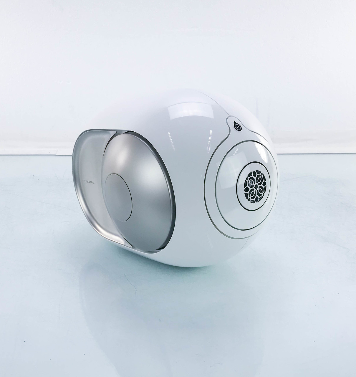 Devialet Silver Phantom 3000Wモデル 専用スタンド Devialet Silver Phantom 3000Wモデル 専用スタンド - メルカリ