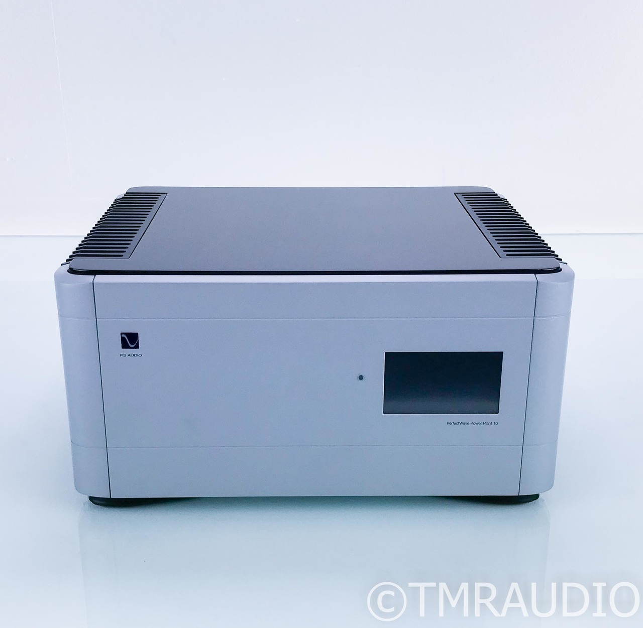 PS Audio PerfectWave Power Plant 10 Power Conditioner