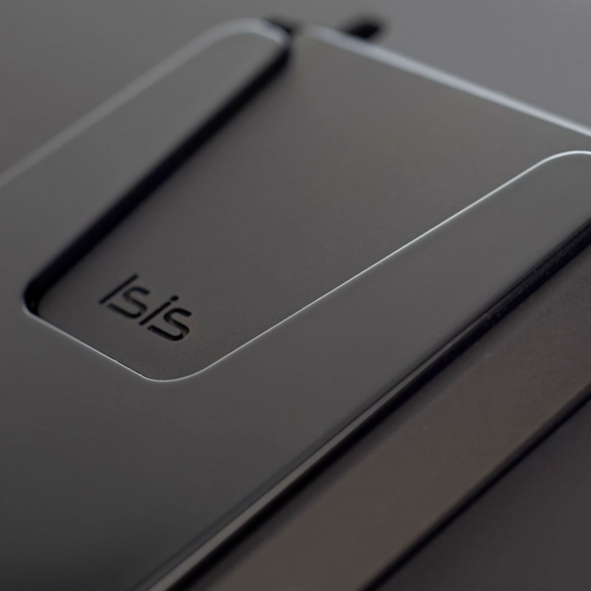 Rega Valve Isis Reference CD Player - Thumbnail 2