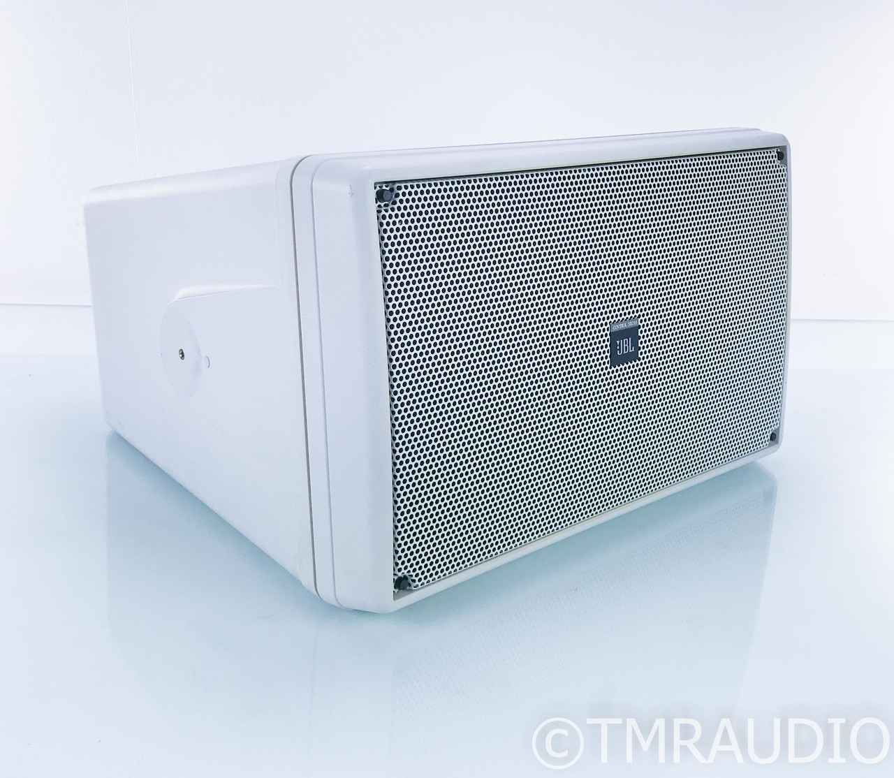 JBL PROFESSIONAL“Control SB210” Control SB210 | JBL Professional Loudspeakers | English (US)