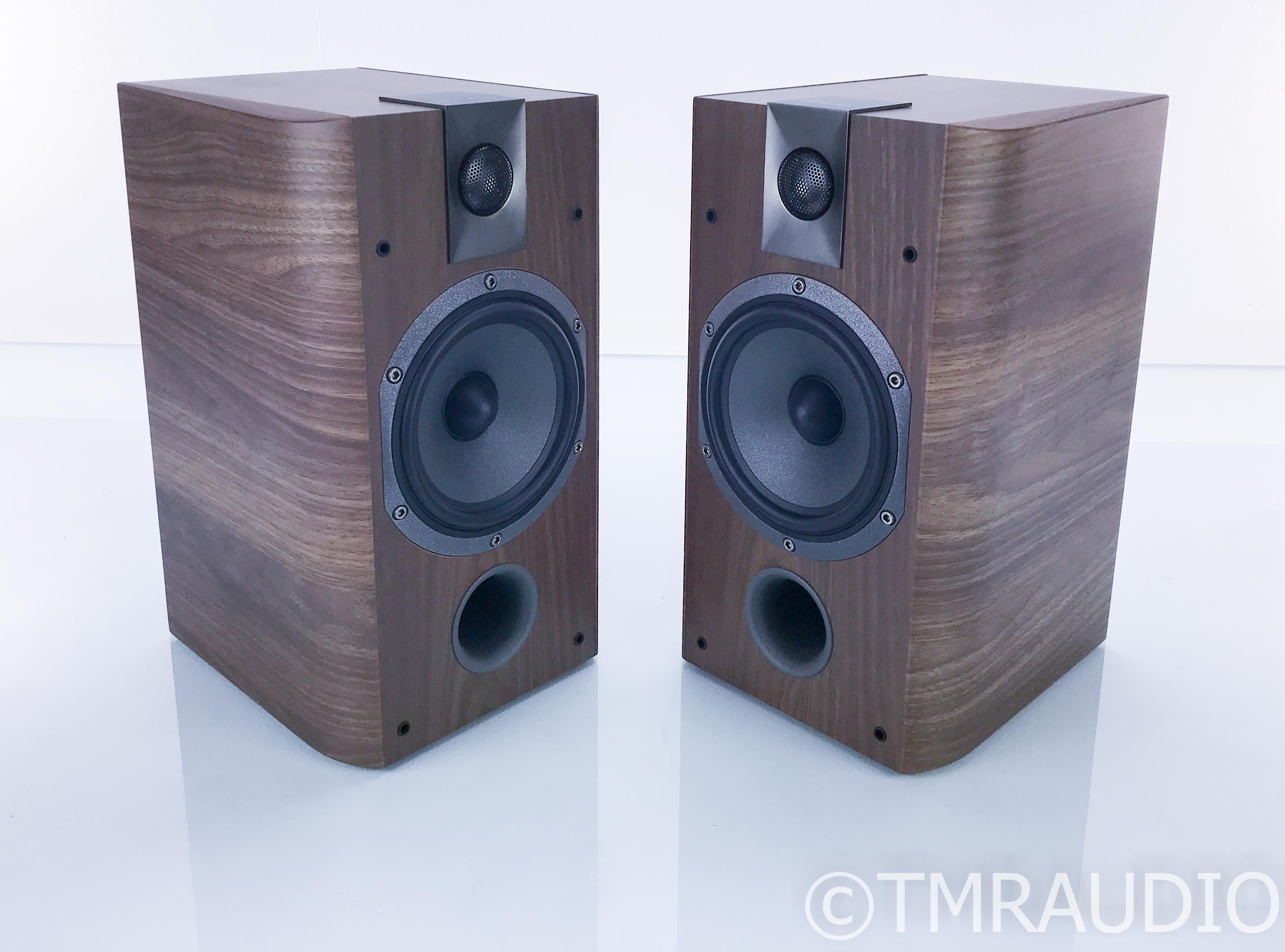 Focal Chorus 706 Bookshelf Speakers; Walnut Pair (SOLD