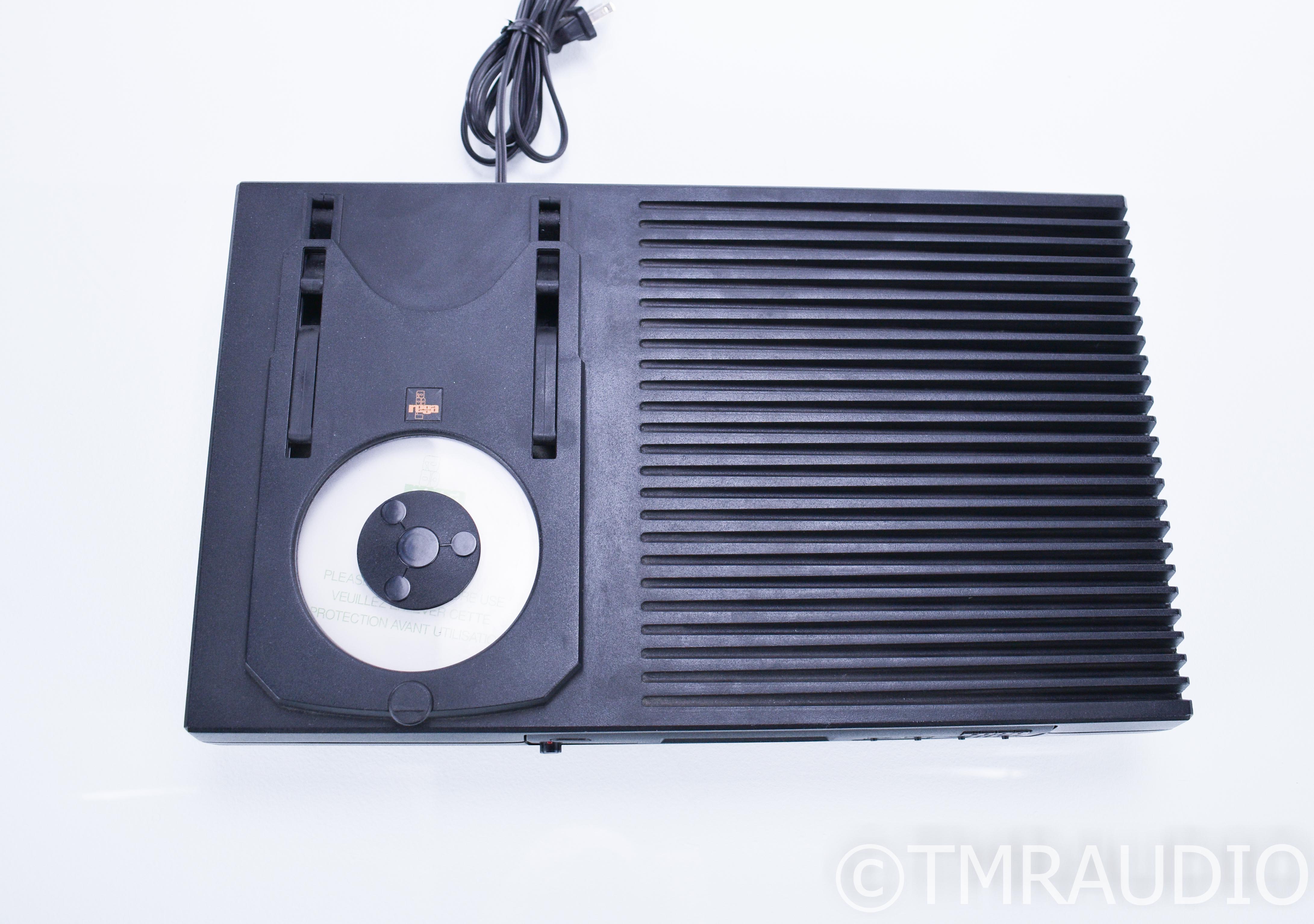 【希少】The Planet: Transport　CD Rega Planet CD Player / Transport; Remote - The Music Room