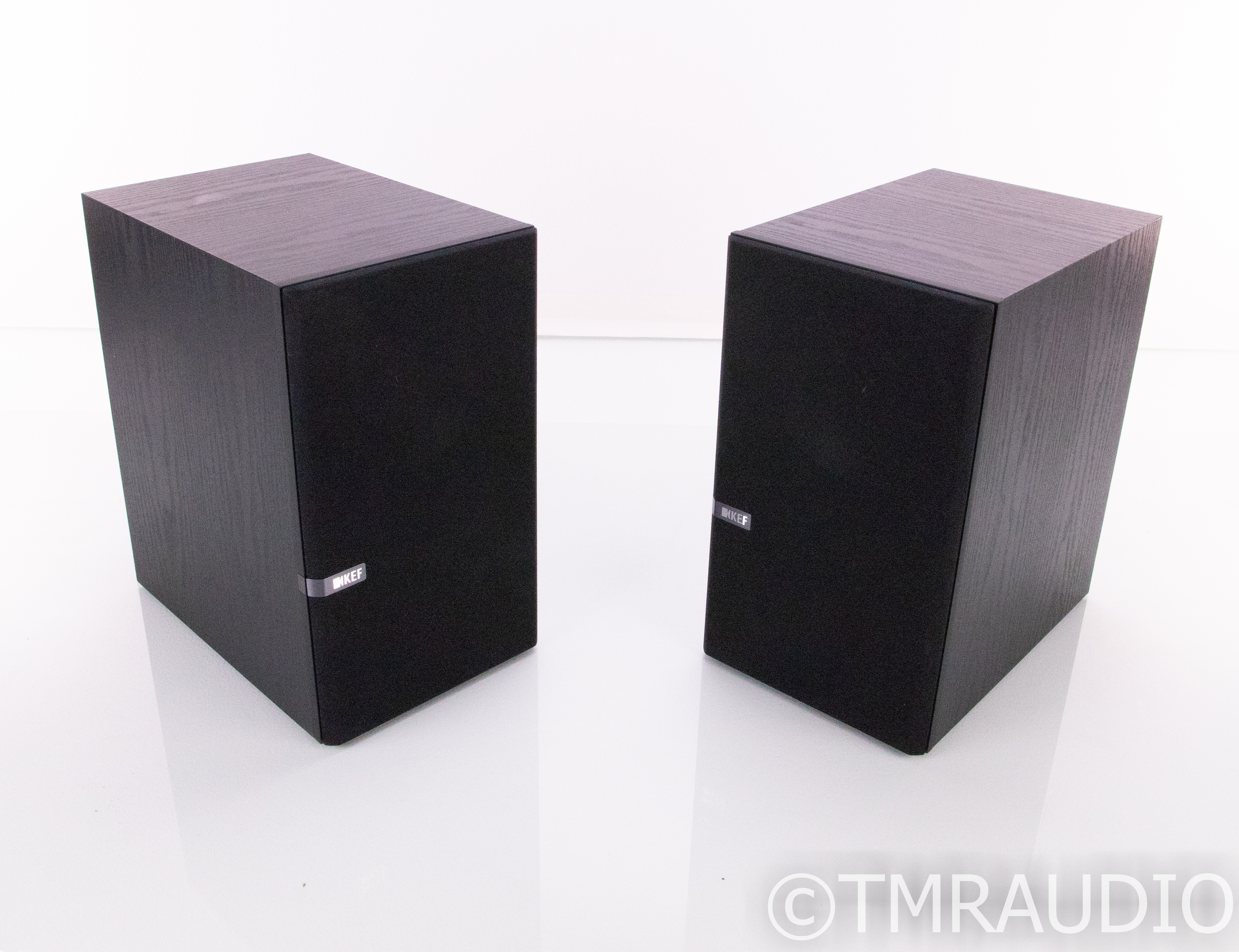 KEF Q300 Bookshelf Speakers; Q-300; Black Oak Pair - The Music Room